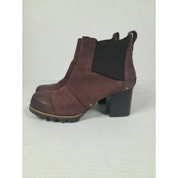 Sorel Brown Ankle Boots with Black Heel - Picture 2 of 13
